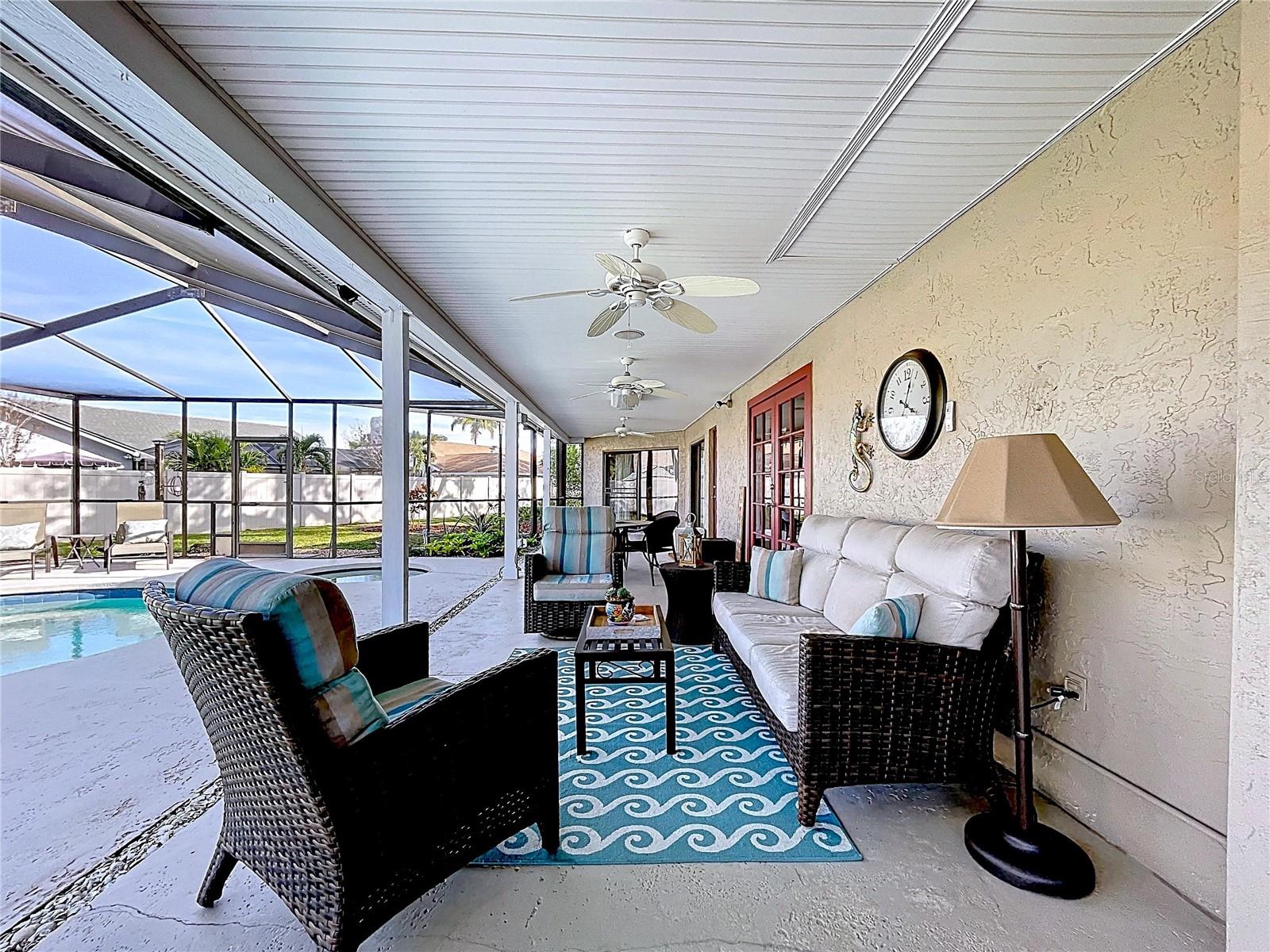 LAKE MAGDALENE MANORS - Residential