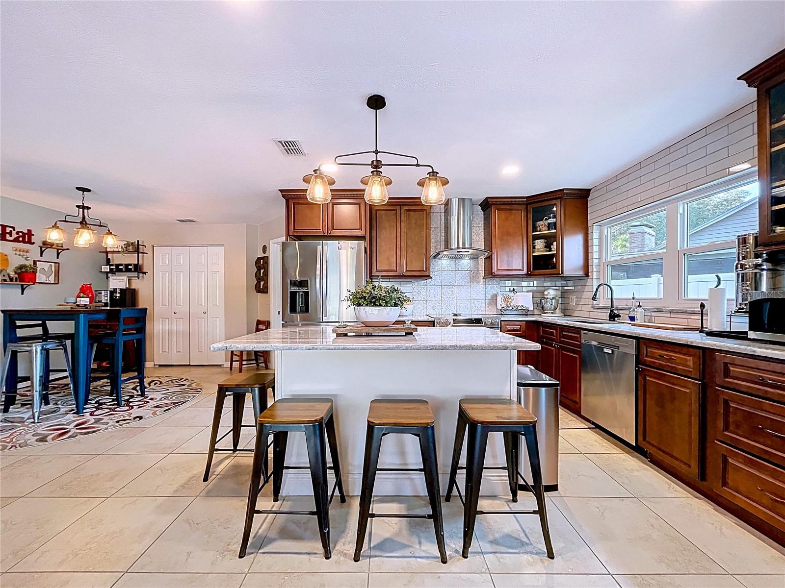 LAKE MAGDALENE MANORS - Residential