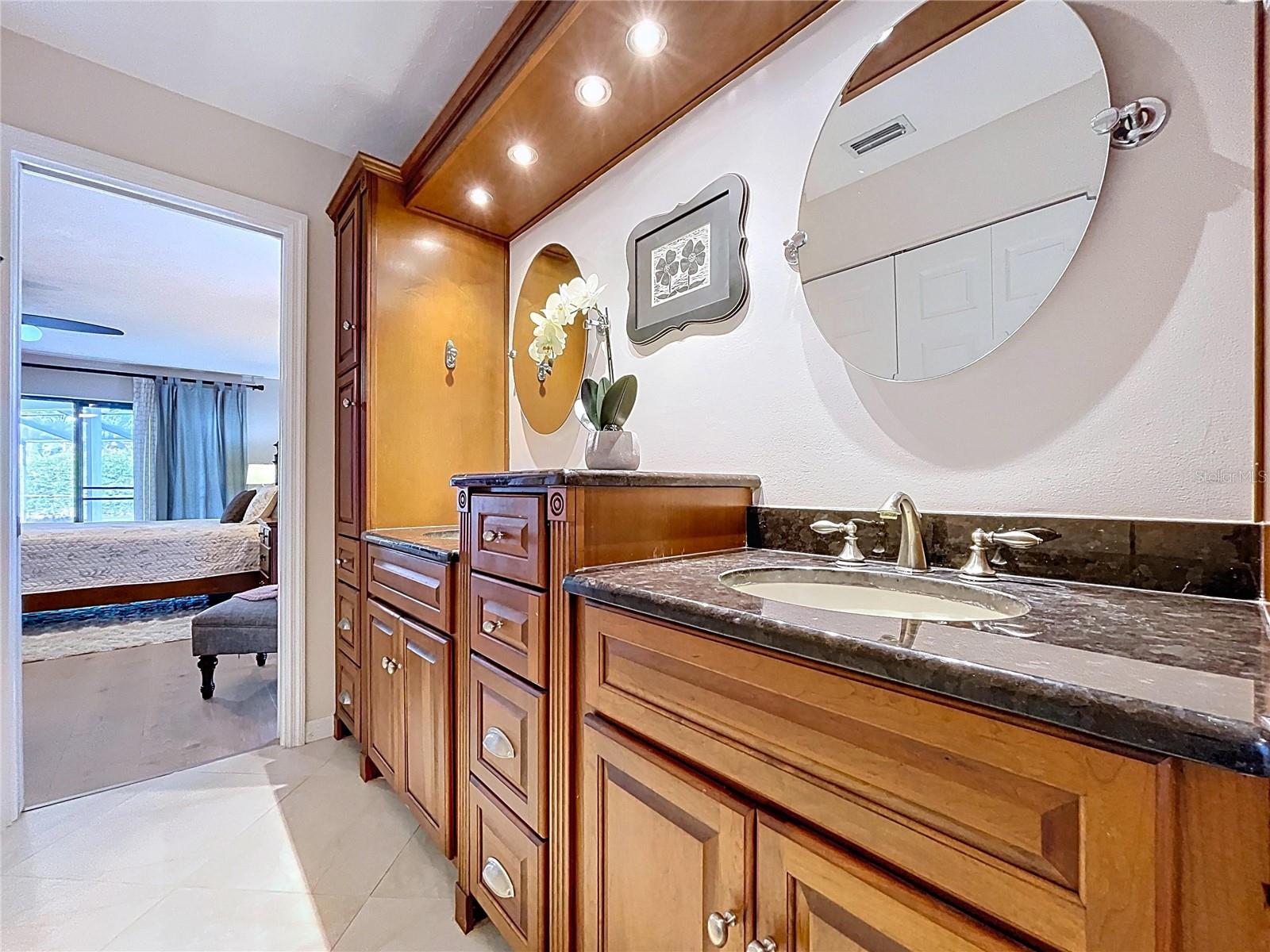 LAKE MAGDALENE MANORS - Residential