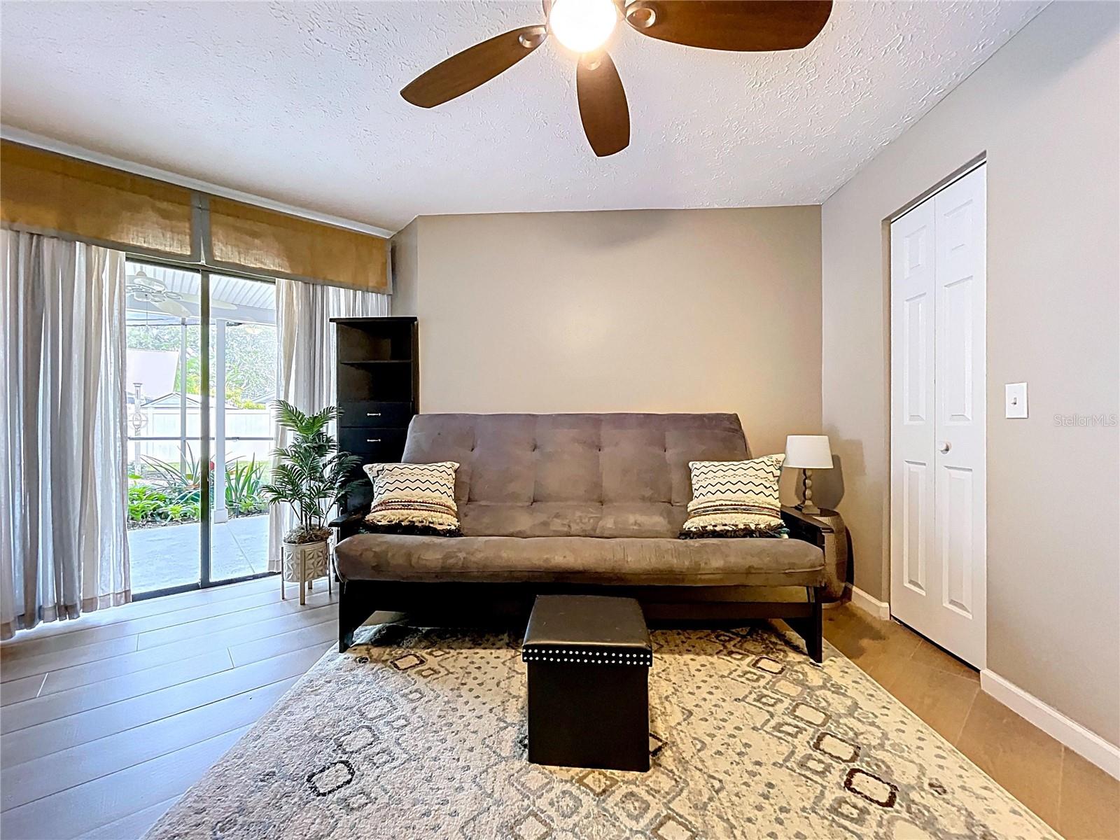 LAKE MAGDALENE MANORS - Residential