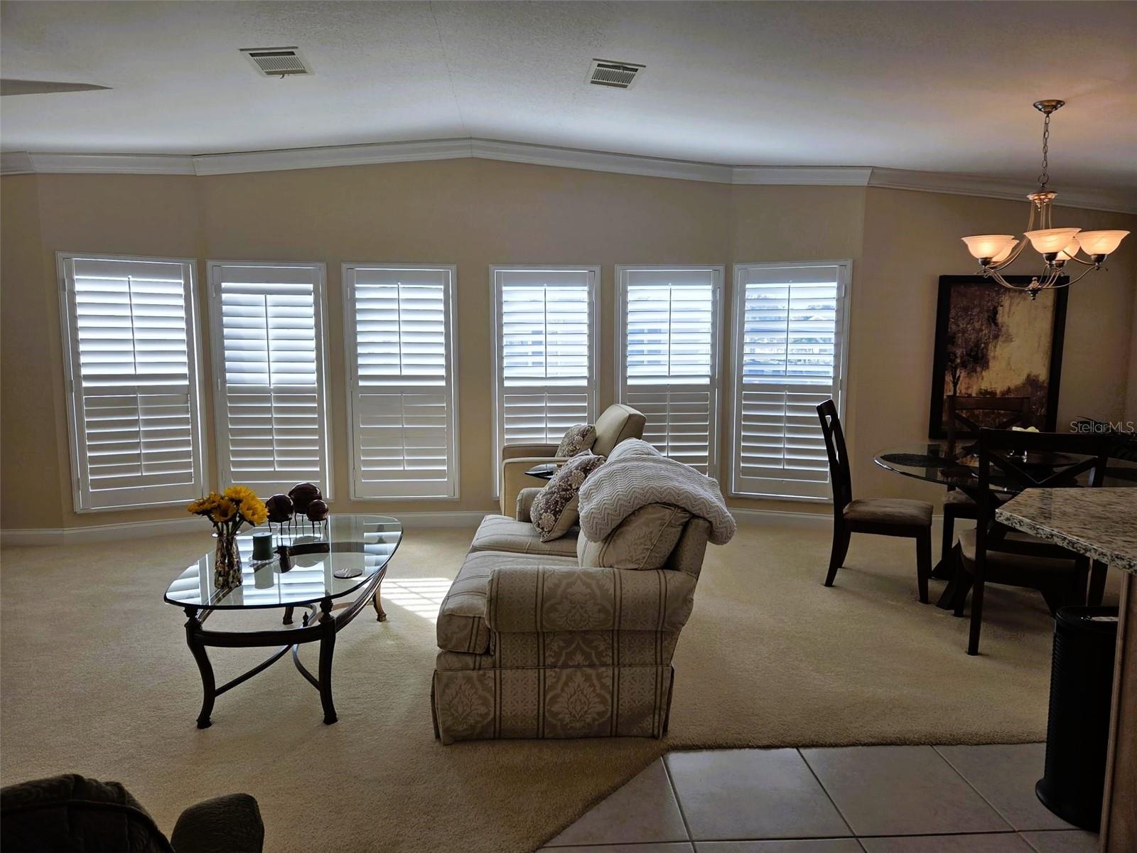 OAKWOOD MANOR - Residential