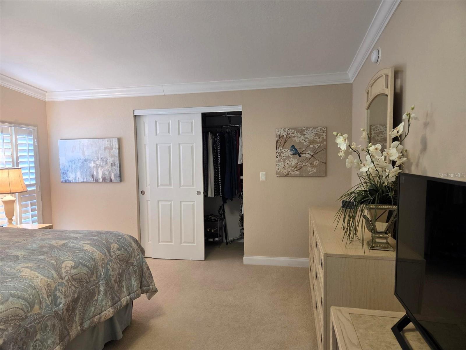 OAKWOOD MANOR - Residential