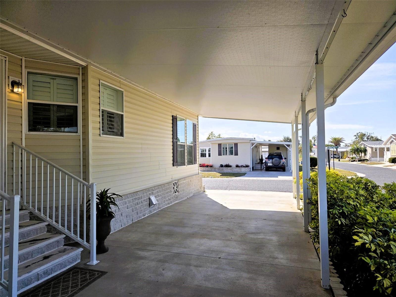 OAKWOOD MANOR - Residential