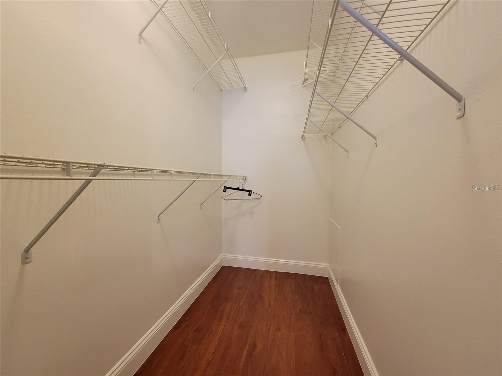 TOWN ARMS APTS CONDO - Residential