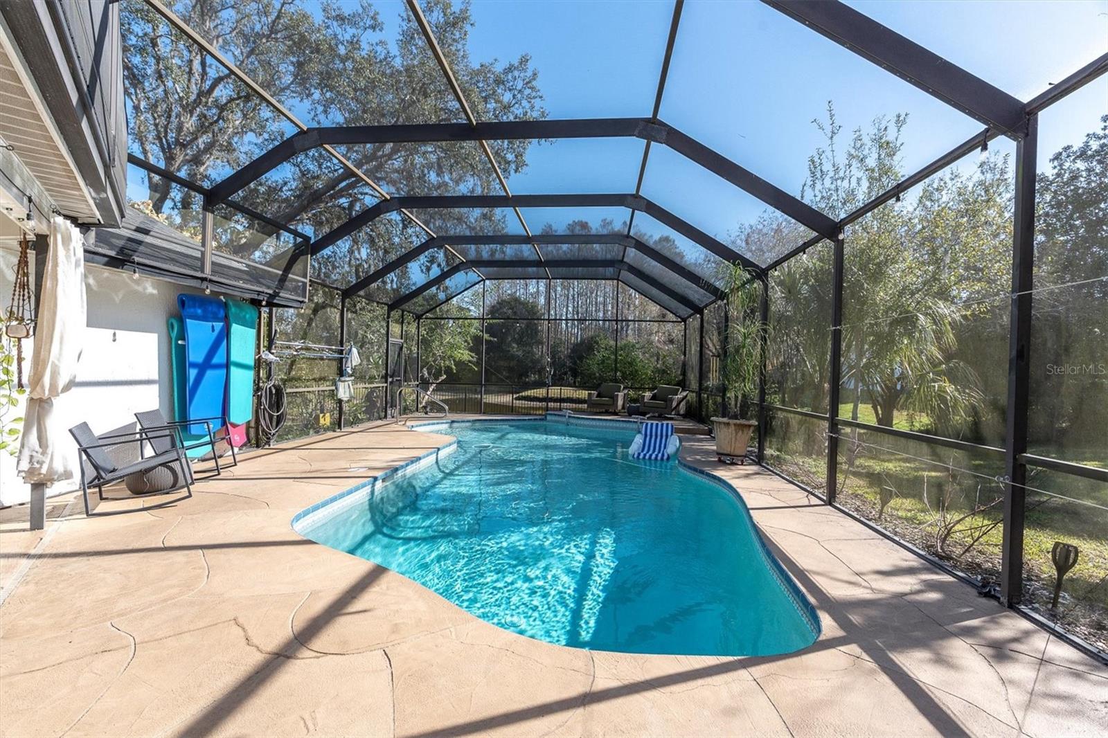 HUNTERS RIDGE - Residential