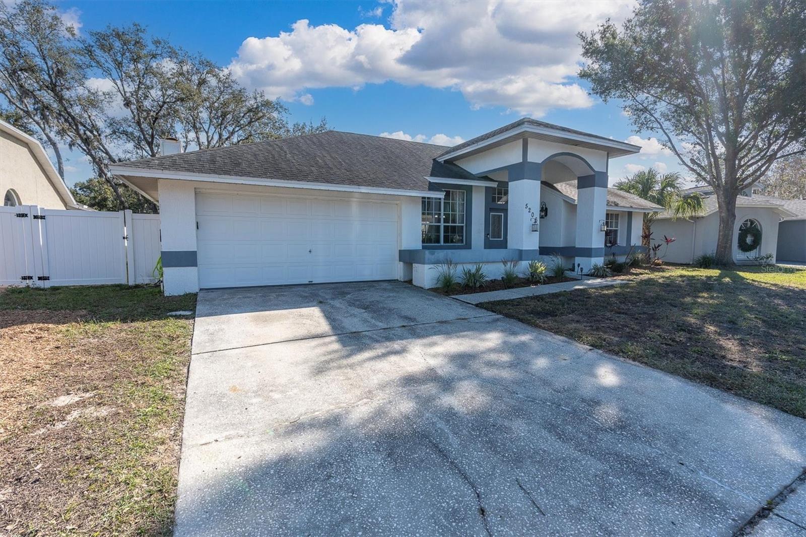 HUNTERS RIDGE - Residential