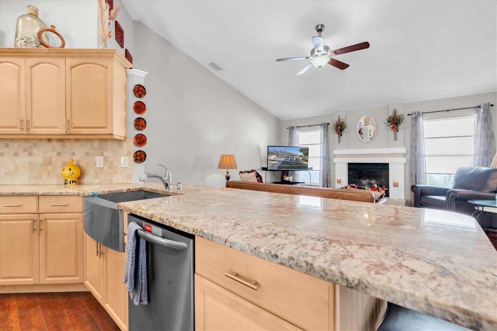 HUNTERS RIDGE - Residential