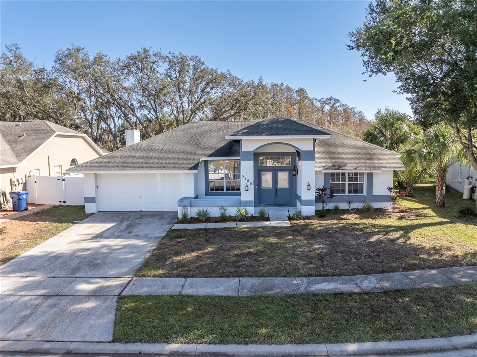 HUNTERS RIDGE - Residential