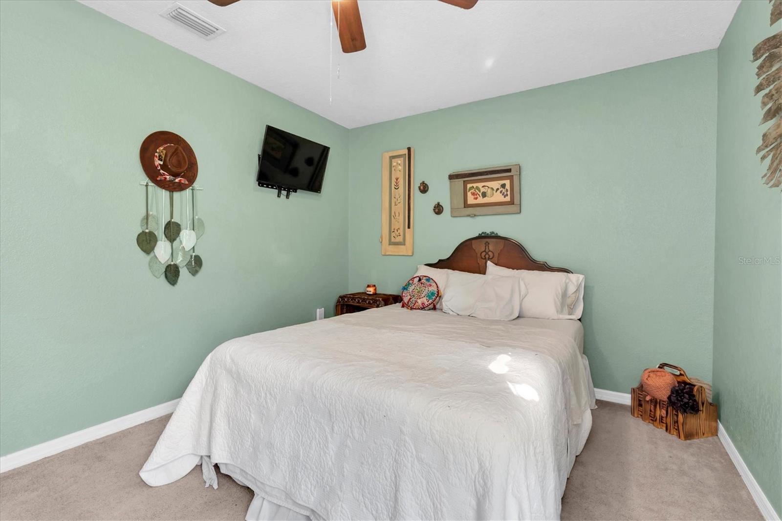 HUNTERS RIDGE - Residential