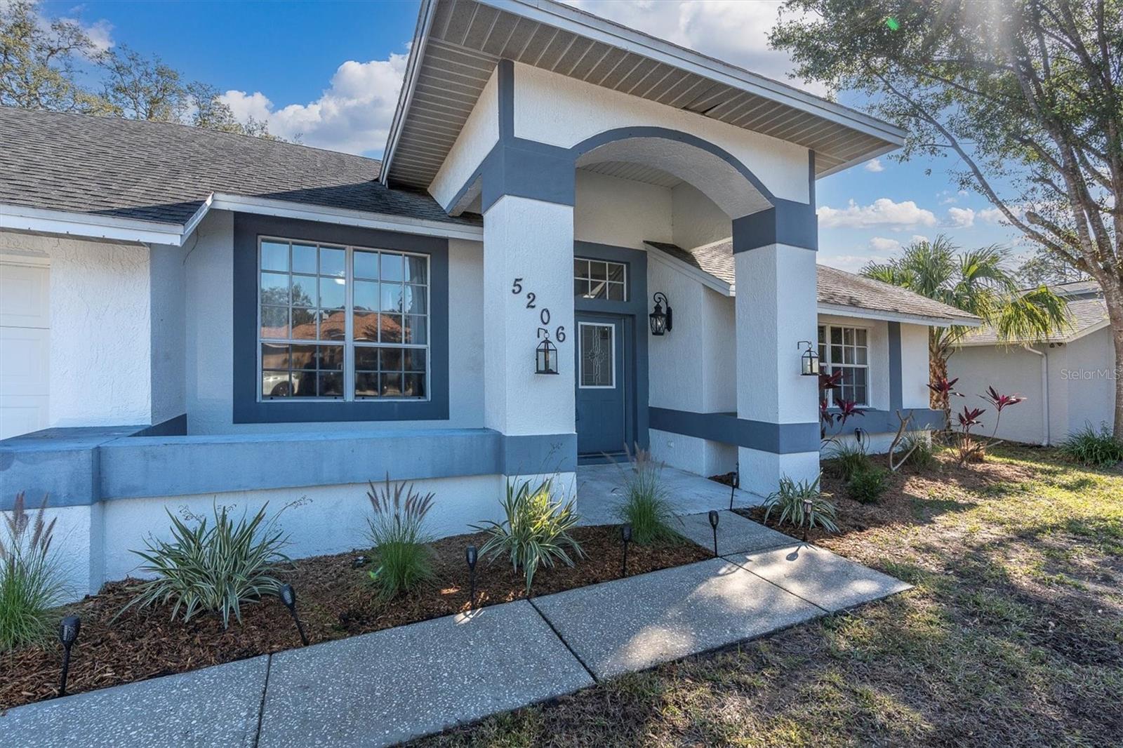 HUNTERS RIDGE - Residential