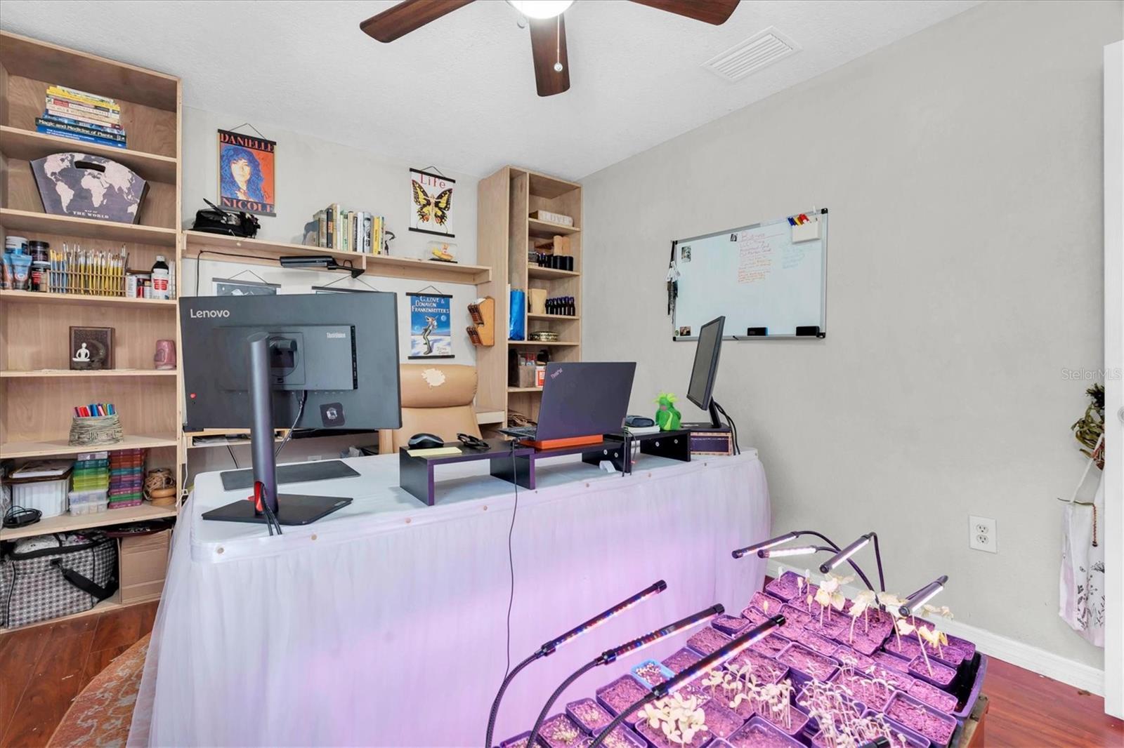 HUNTERS RIDGE - Residential