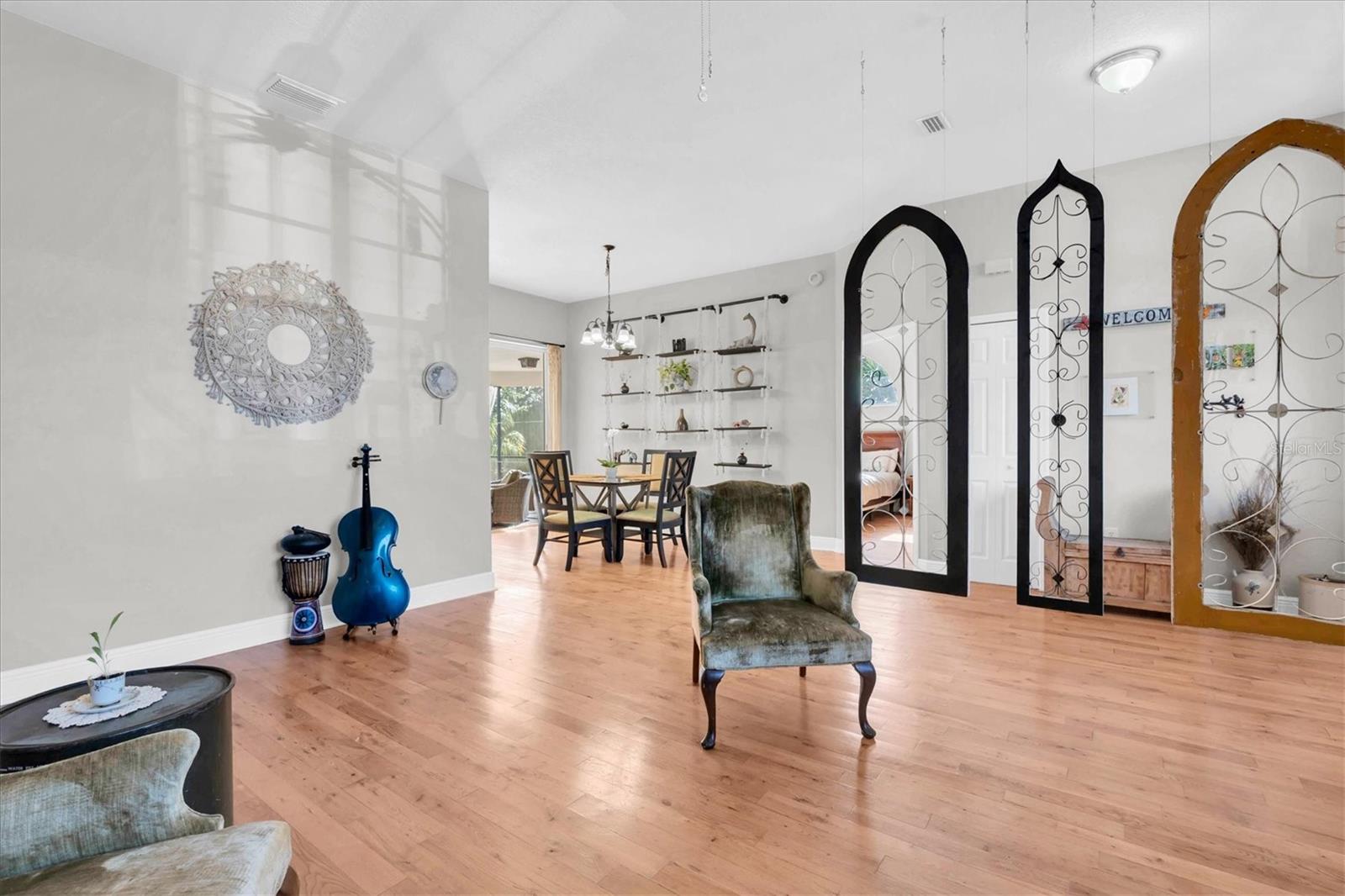 HUNTERS RIDGE - Residential