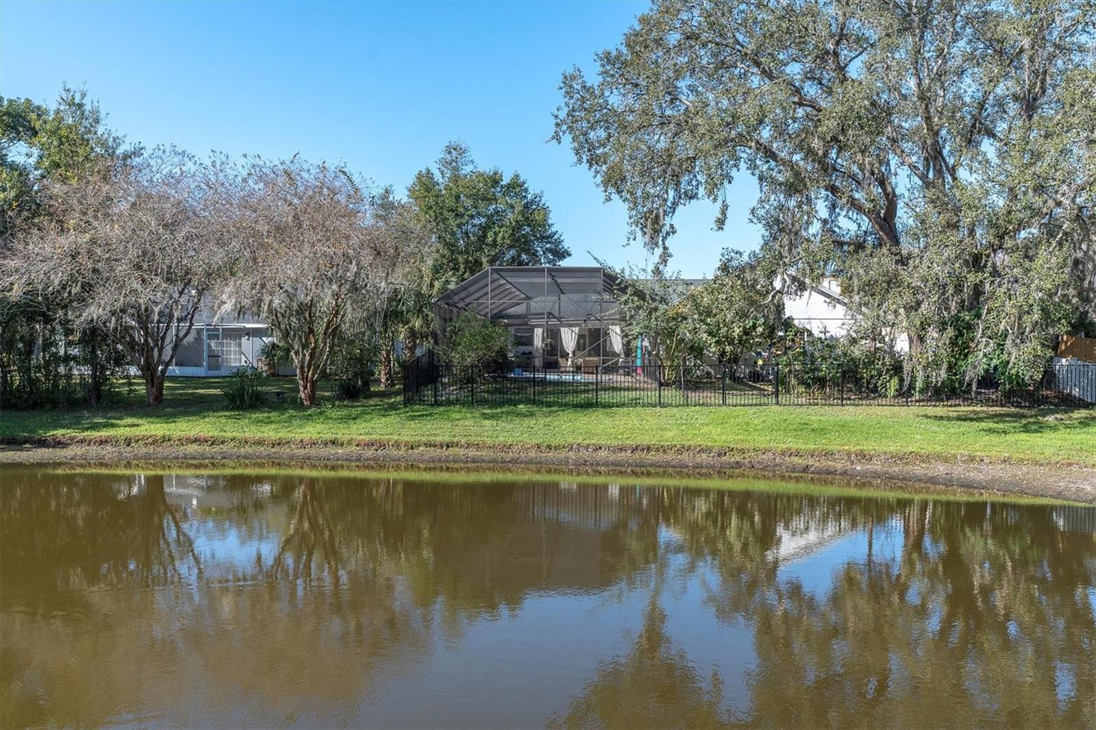 HUNTERS RIDGE - Residential