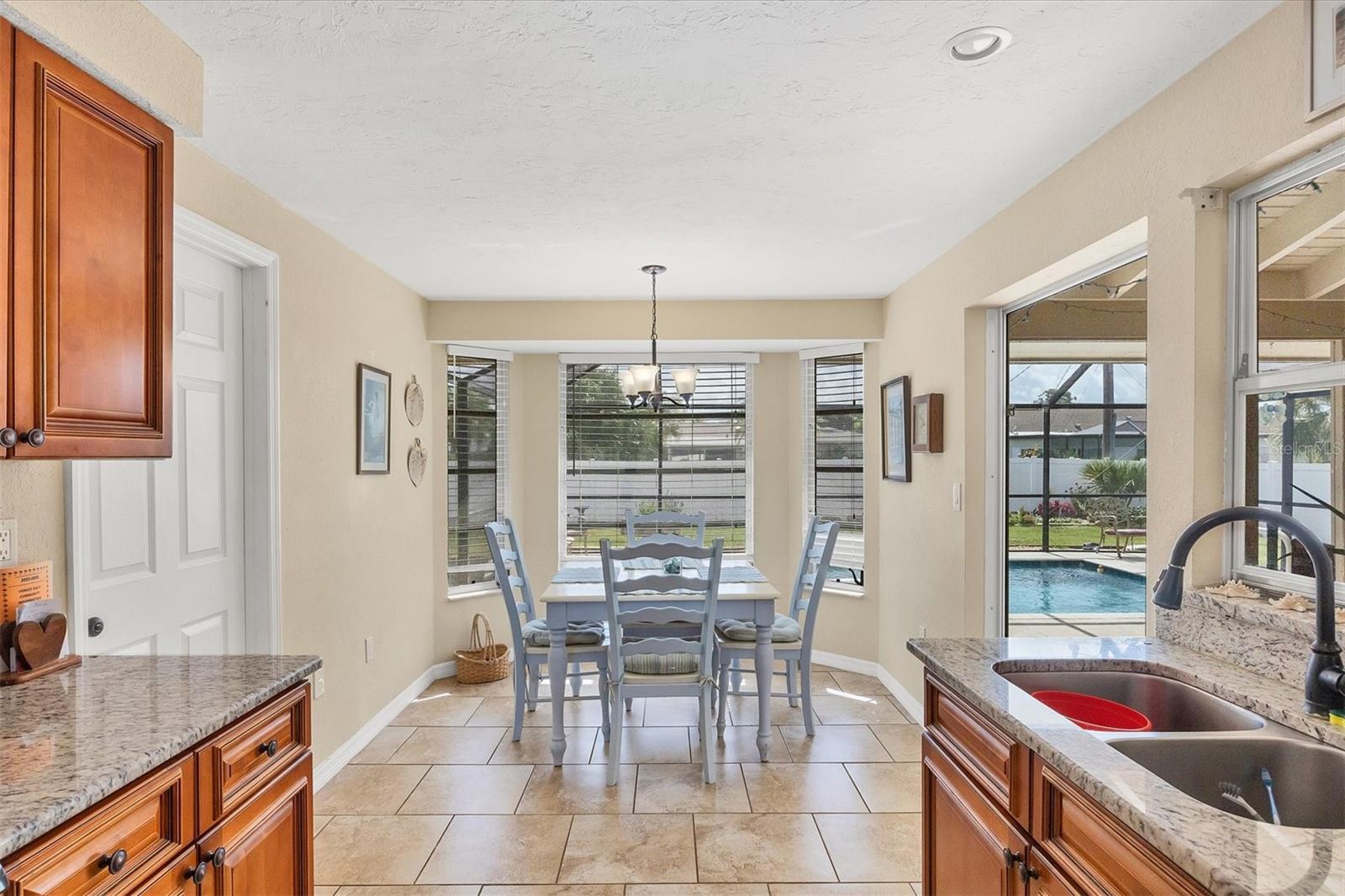 VENICE EAST 6TH ADD - Residential