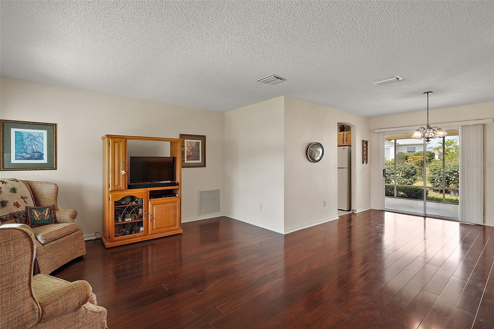 1206 BALLESTEROS DRIVE