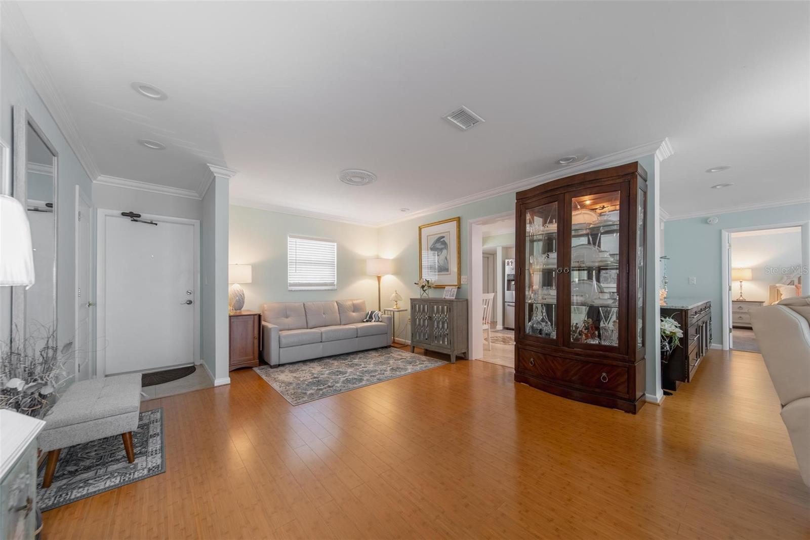 BAYWAY ISLES POINT BRITTANY ONE - Residential