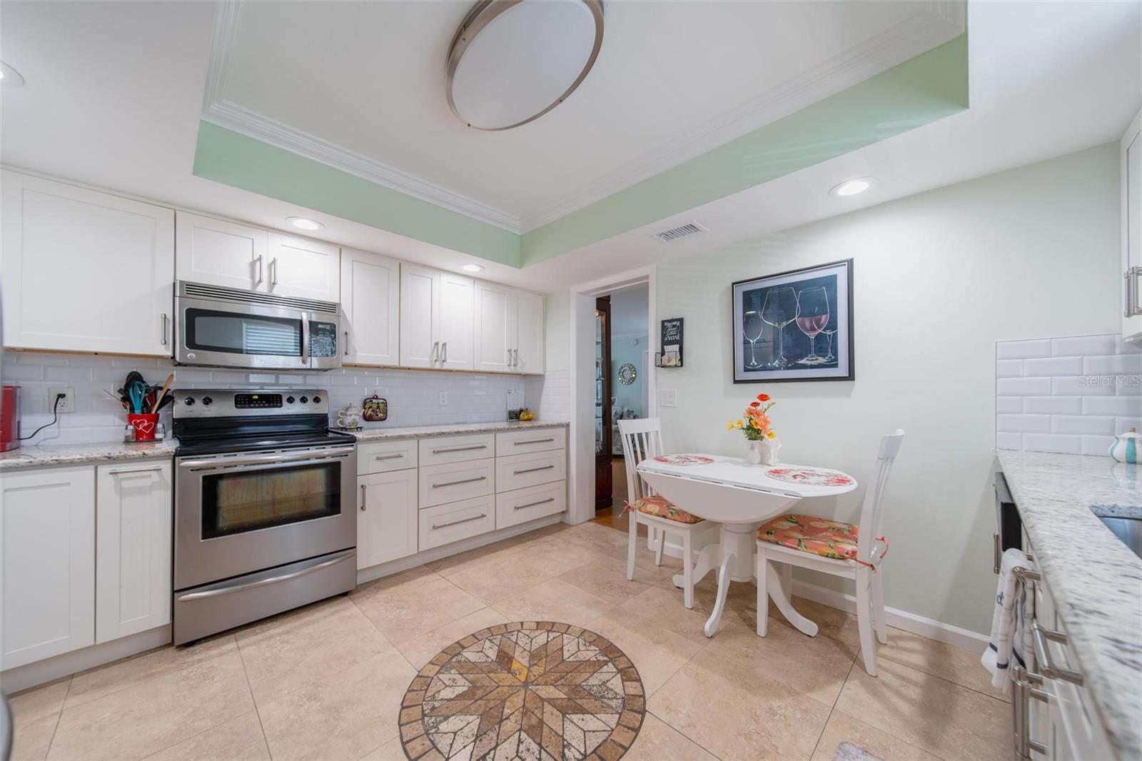 BAYWAY ISLES POINT BRITTANY ONE - Residential