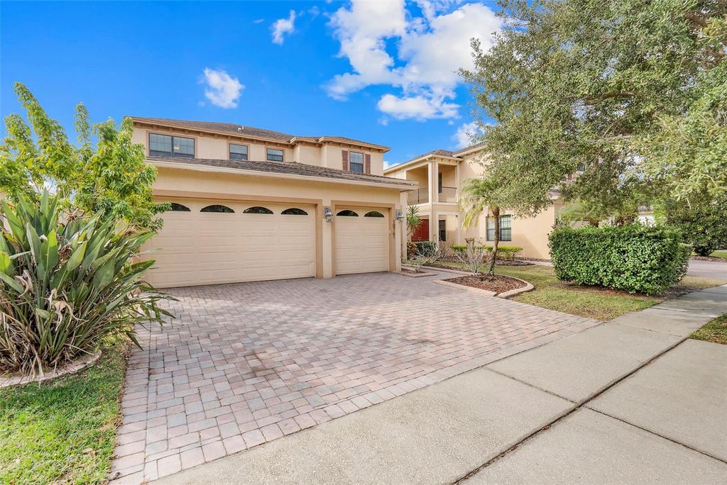 Photo of 10761 Willow Ridge Loop, Orlando, FL 32825 (MLS # O6371987)
