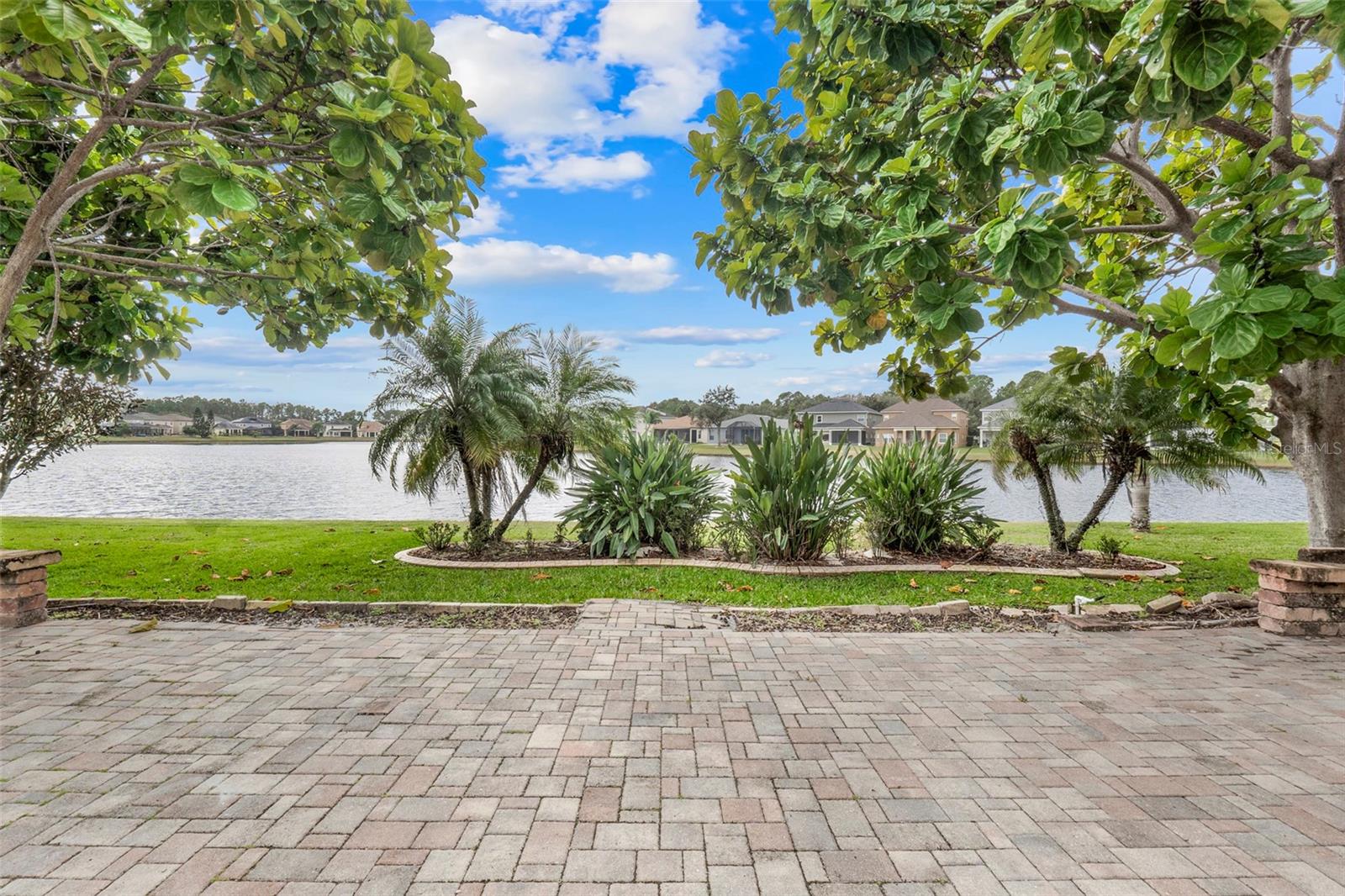 WOODLAND LAKES PRESERVE UN 02 - Residential