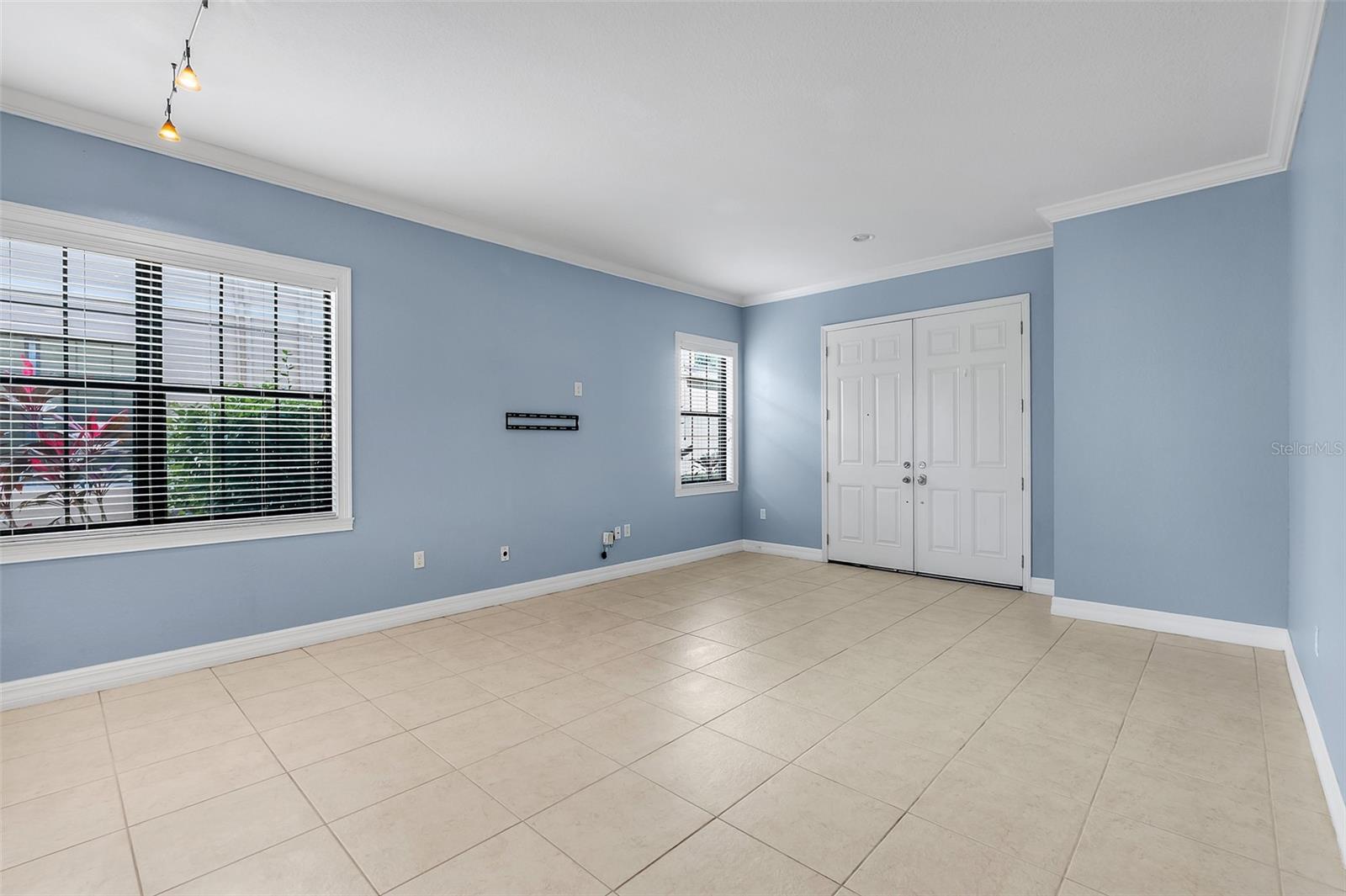 WOODLAND LAKES PRESERVE UN 02 - Residential