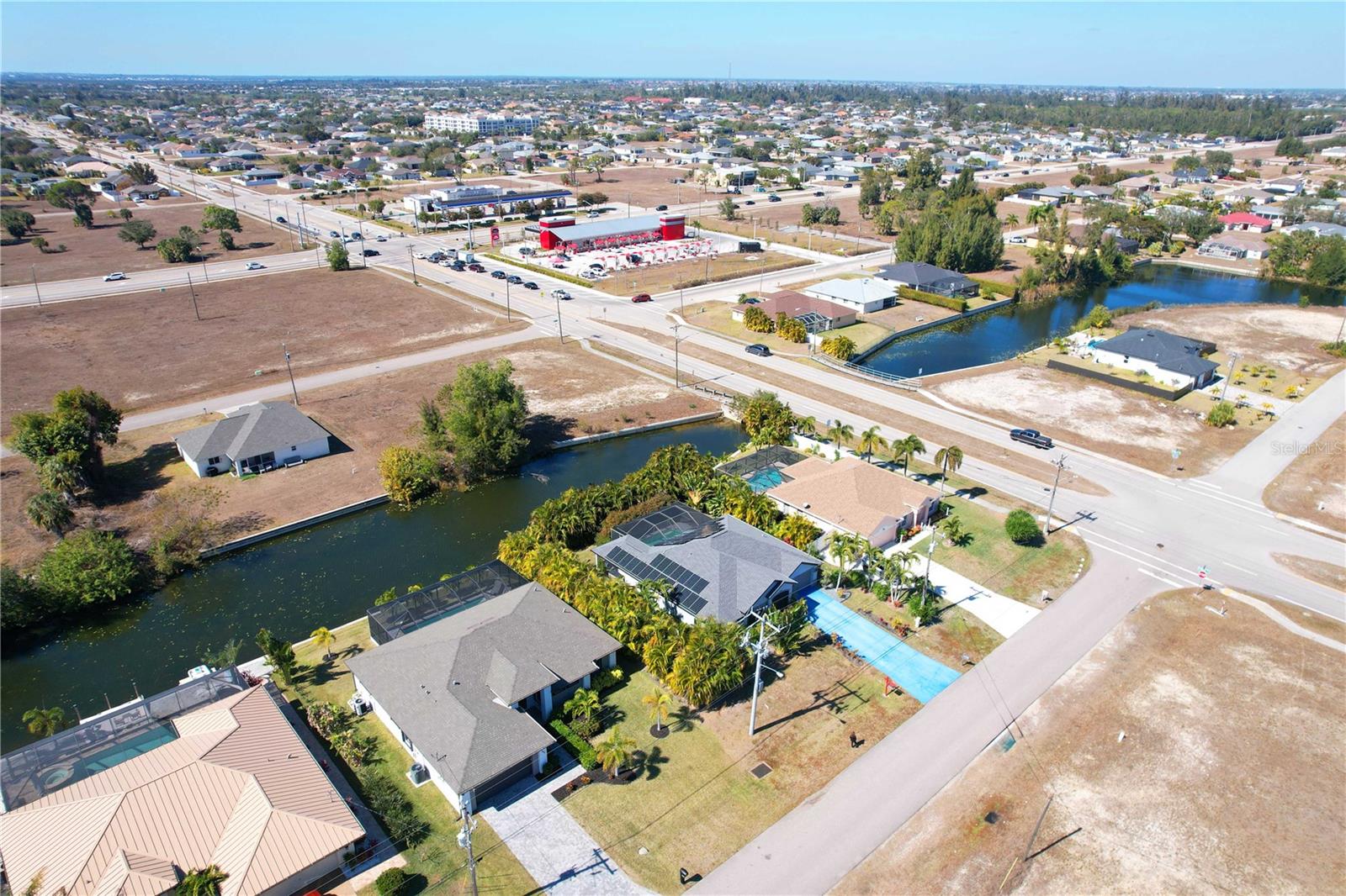 CAPE CORAL - Residential