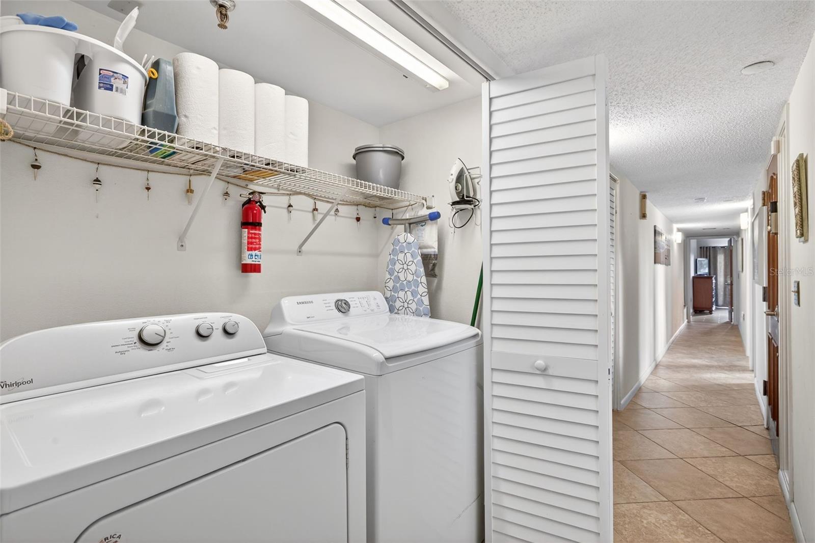 LE SCAMPI CONDO - Residential