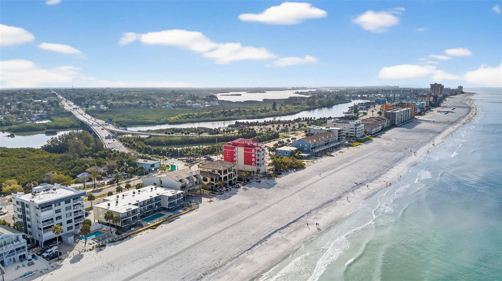 LE SCAMPI CONDO - Residential