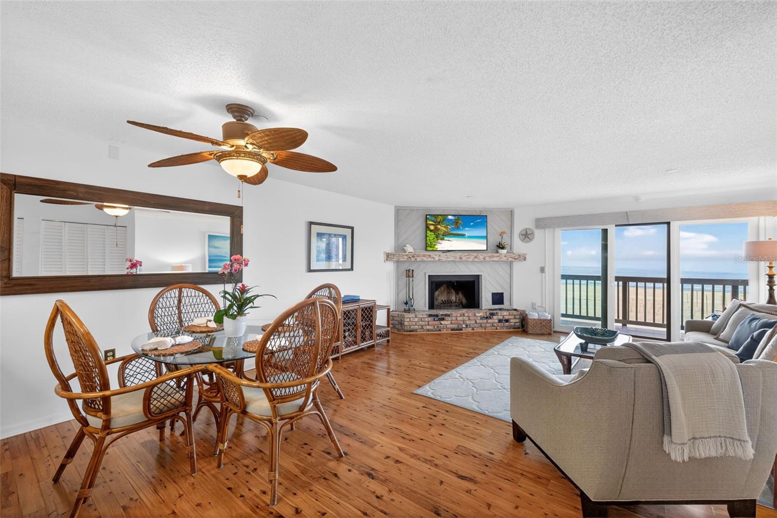 LE SCAMPI CONDO - Residential