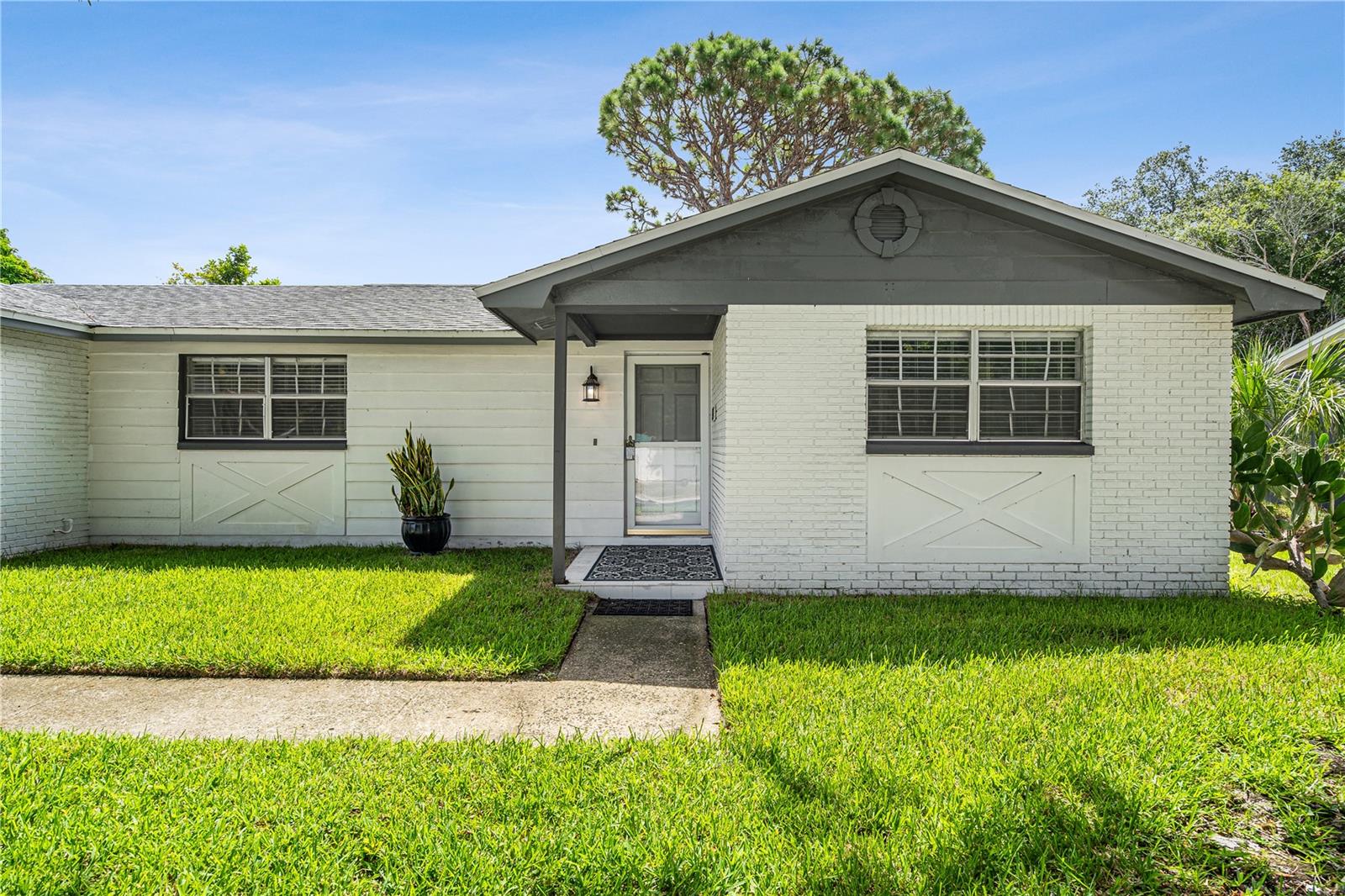 919 PENINSULA ROAD