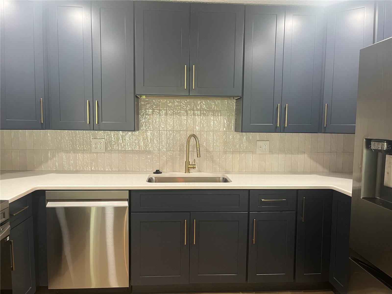 FAIR OAKS 4TH ADD - Residential Lease