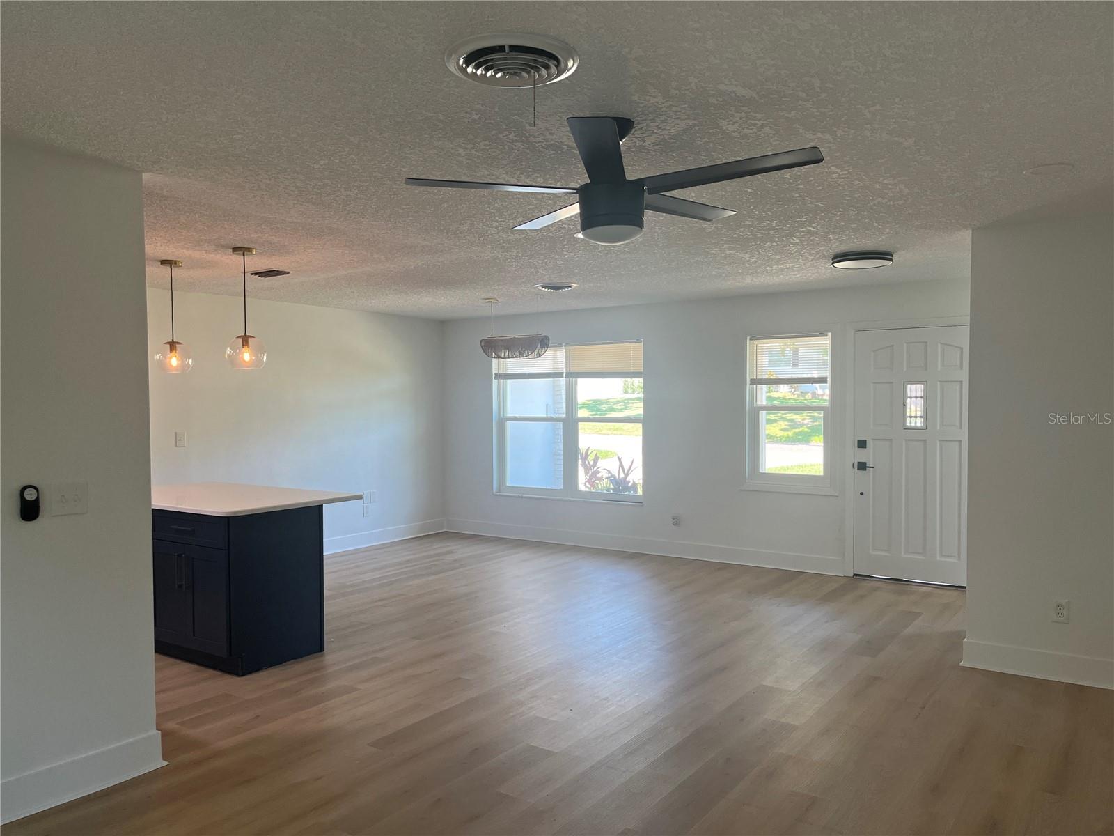 FAIR OAKS 4TH ADD - Residential Lease