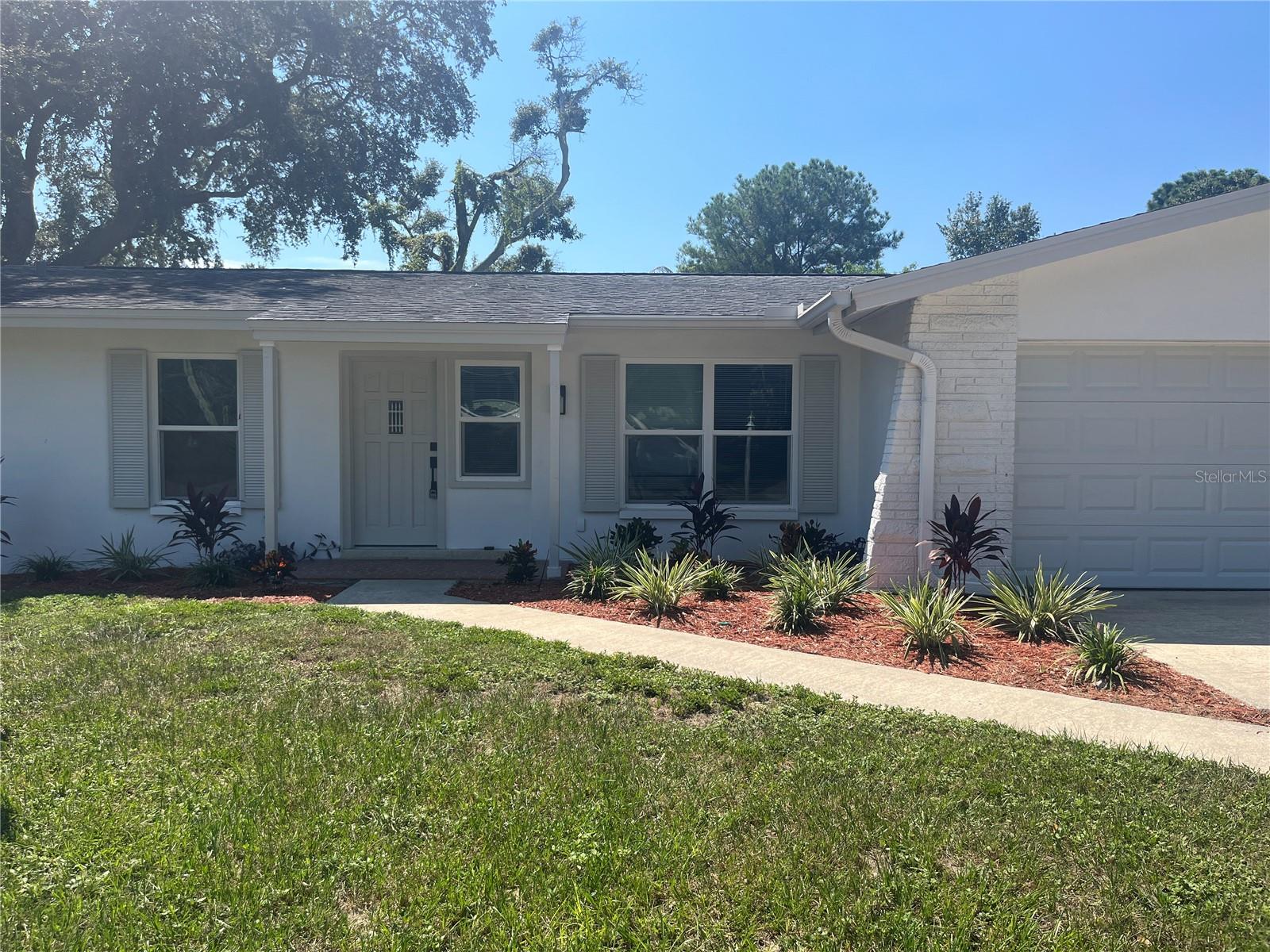 FAIR OAKS 4TH ADD - Residential Lease