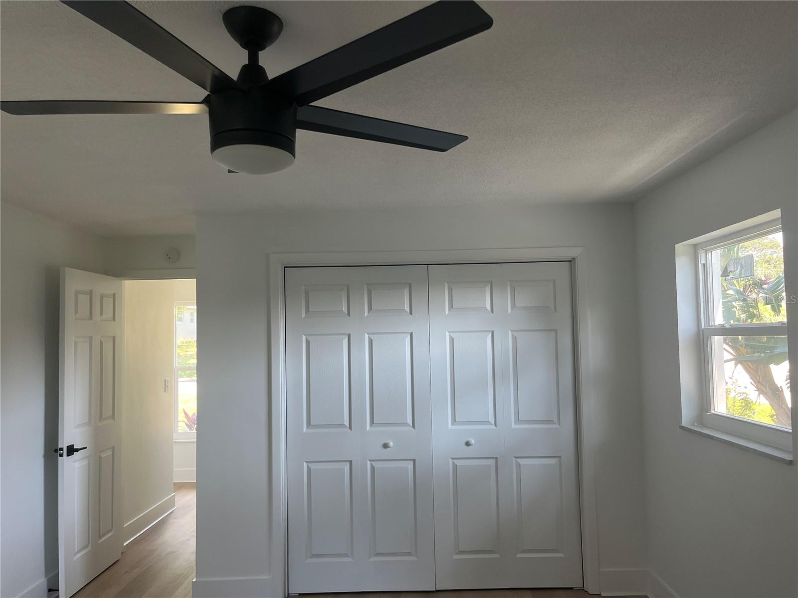 FAIR OAKS 4TH ADD - Residential Lease