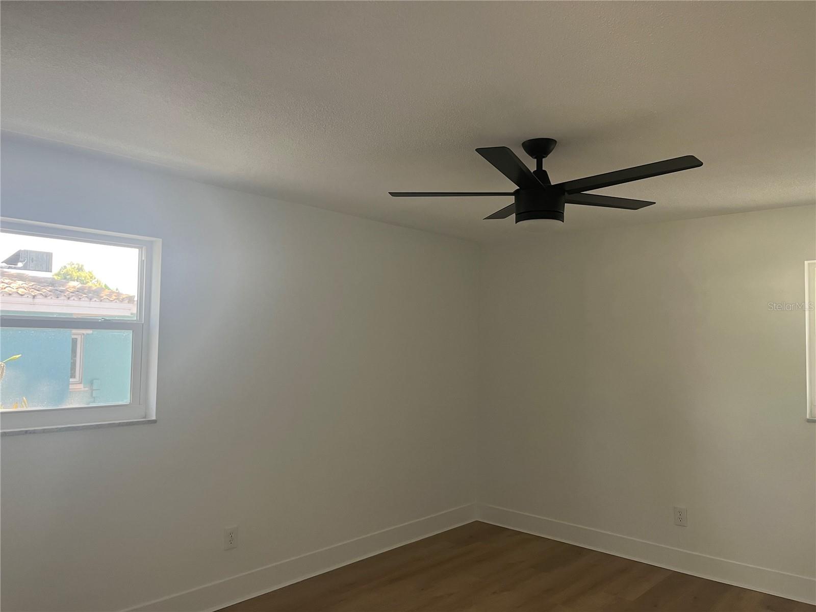 FAIR OAKS 4TH ADD - Residential Lease