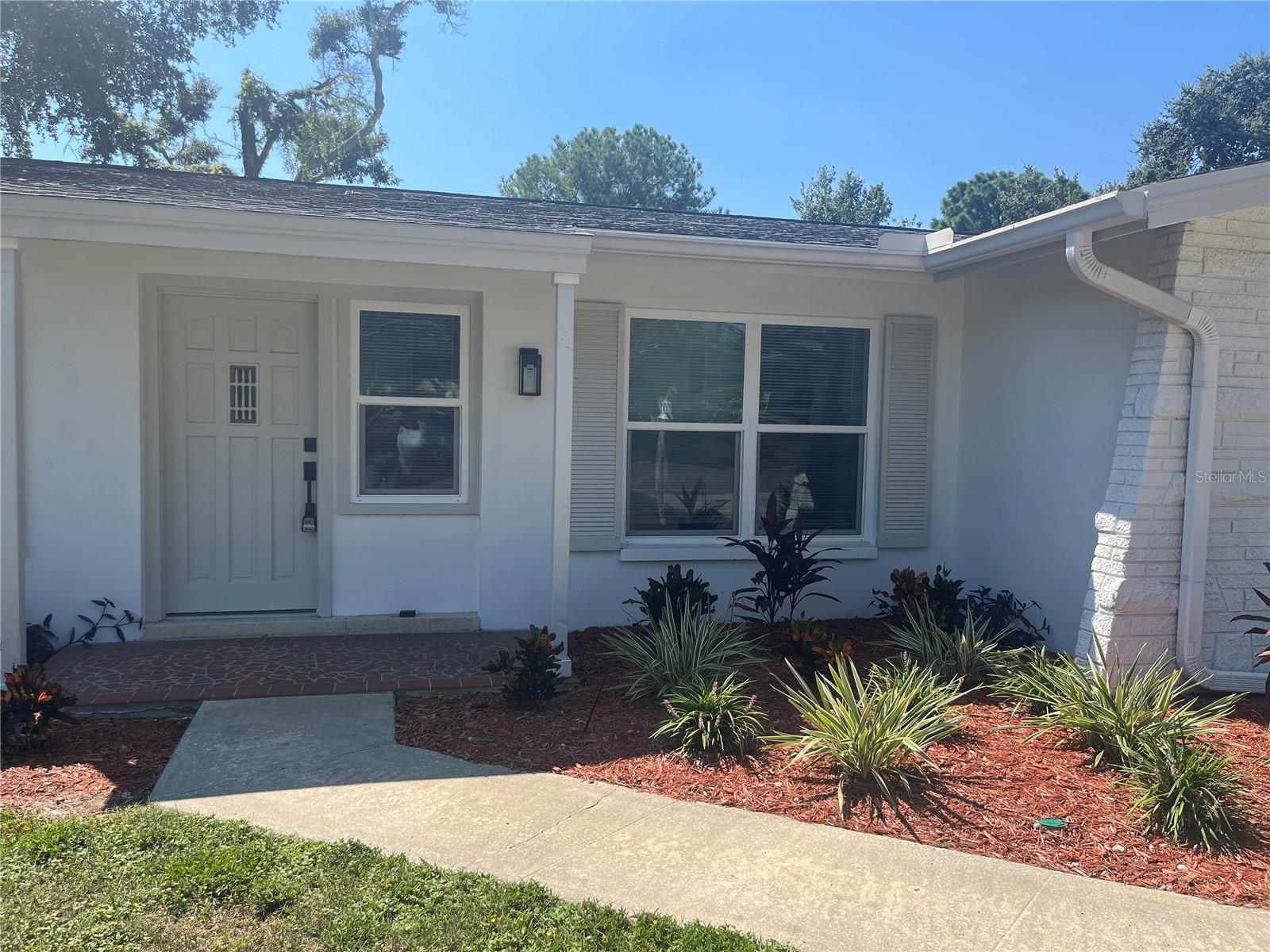 FAIR OAKS 4TH ADD - Residential Lease