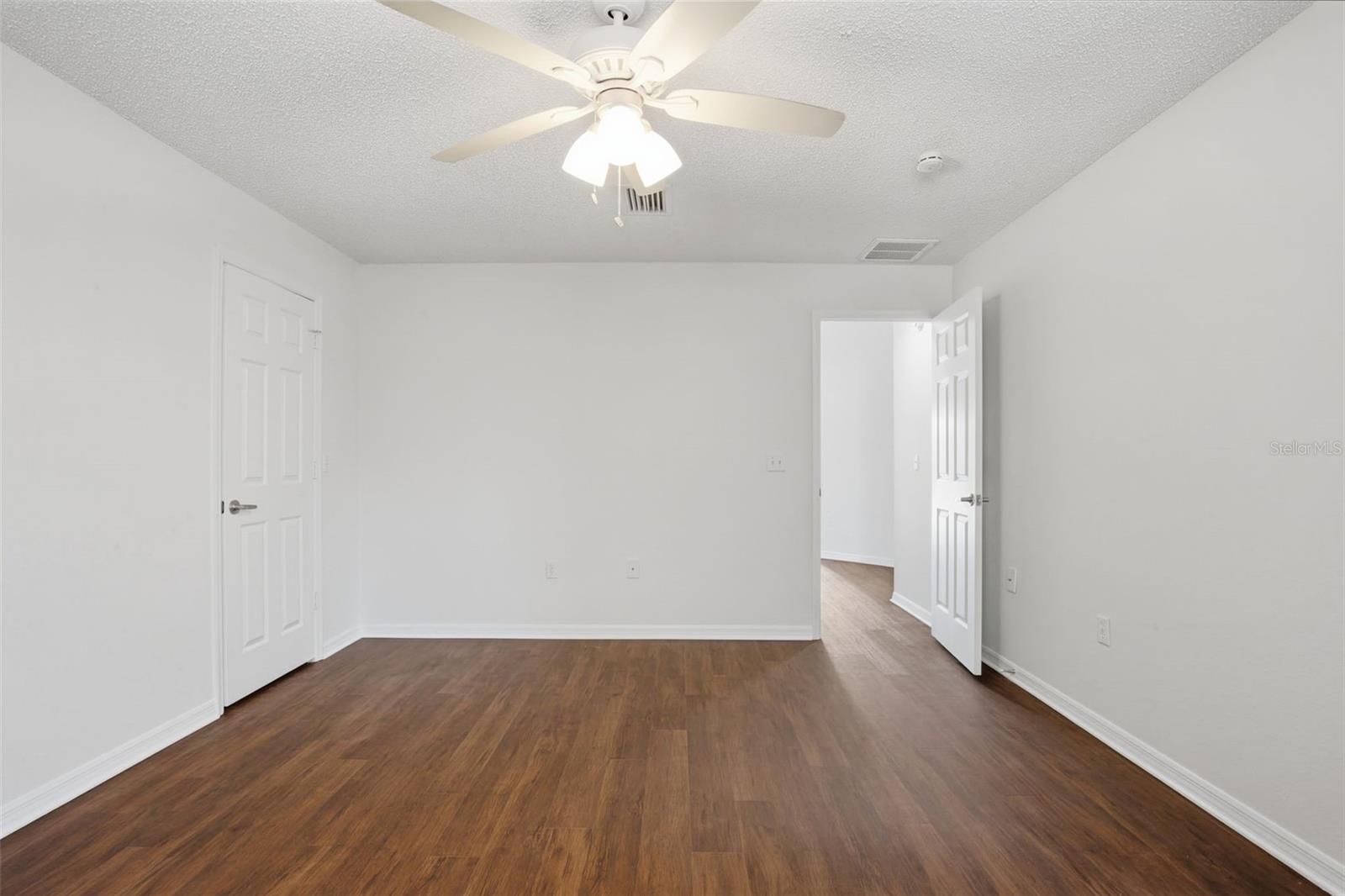 THE OAKS AT RIVER RIDGE - Residential