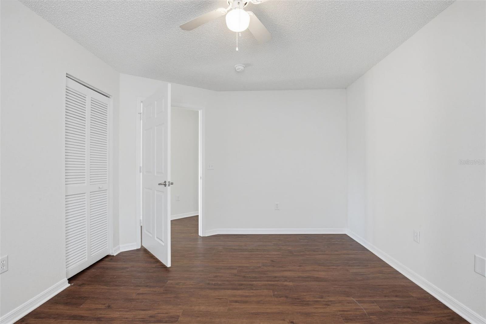 THE OAKS AT RIVER RIDGE - Residential