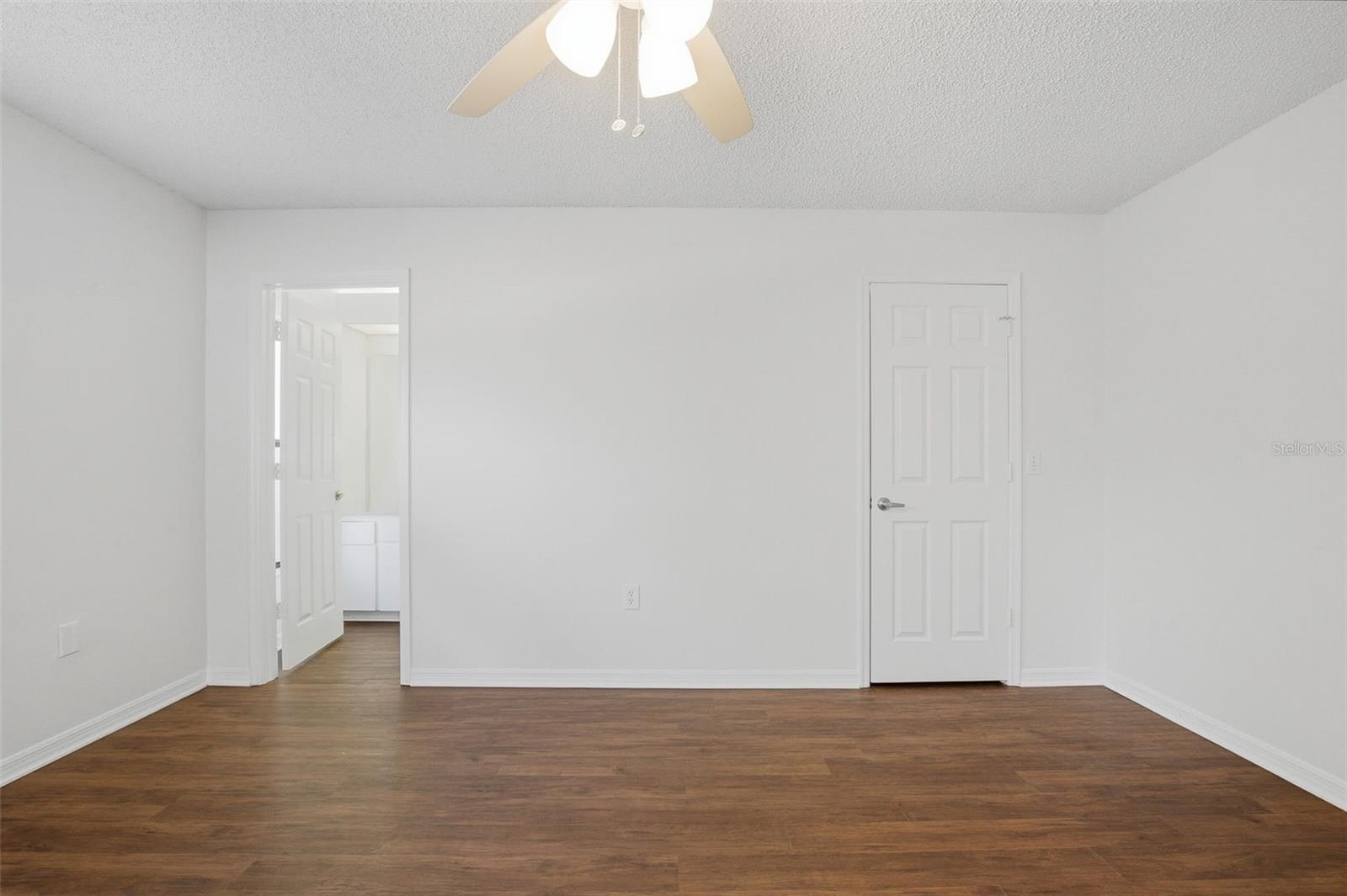 THE OAKS AT RIVER RIDGE - Residential