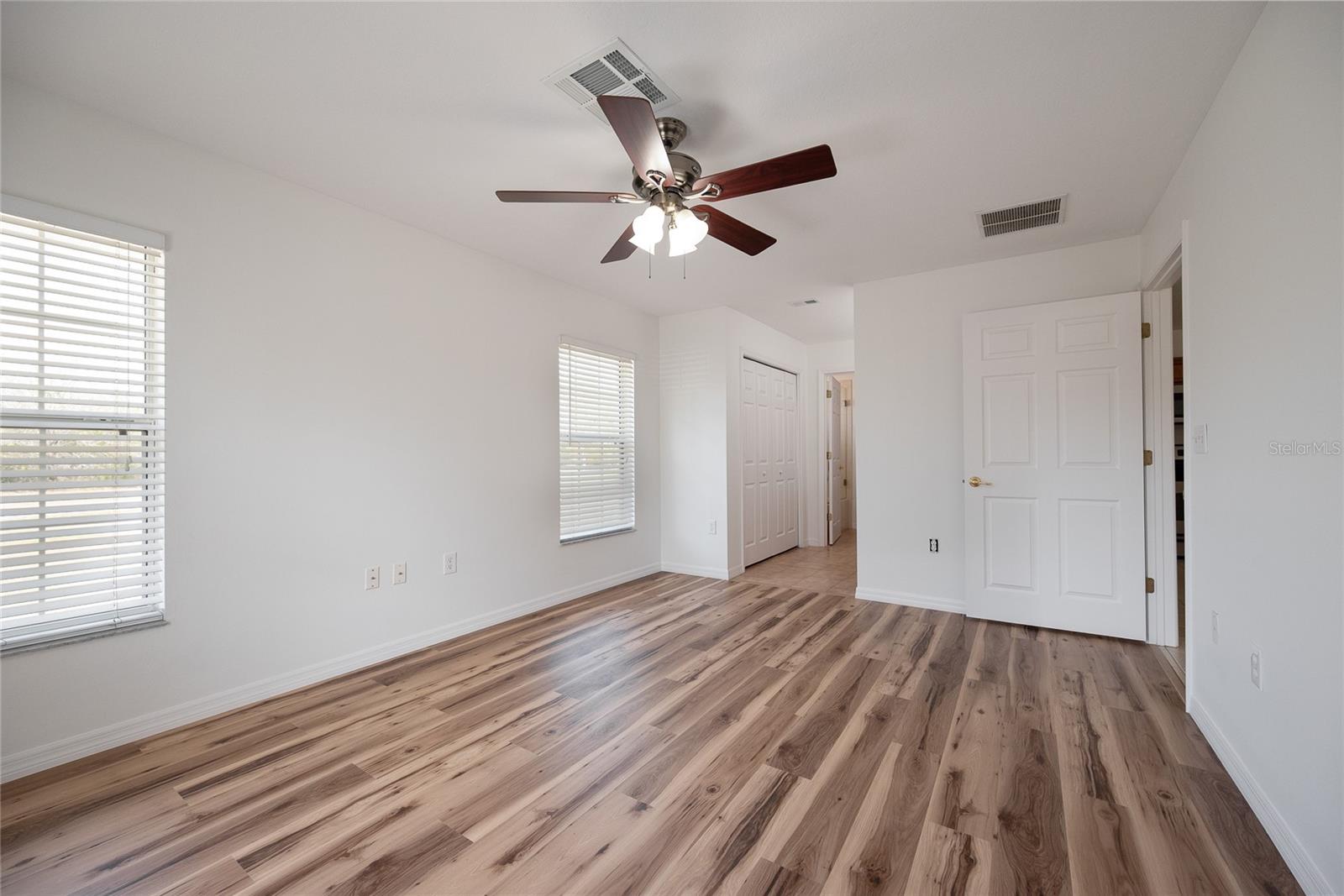 D S ESTATES - Residential