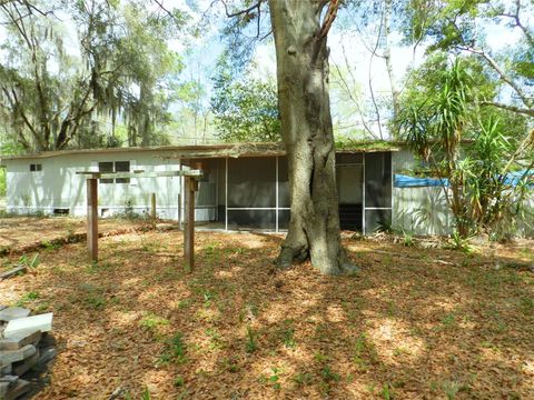 Photo of 755 SW Jasmine Avenue, Keystone Heights, FL 32656 (MLS # GC541461)