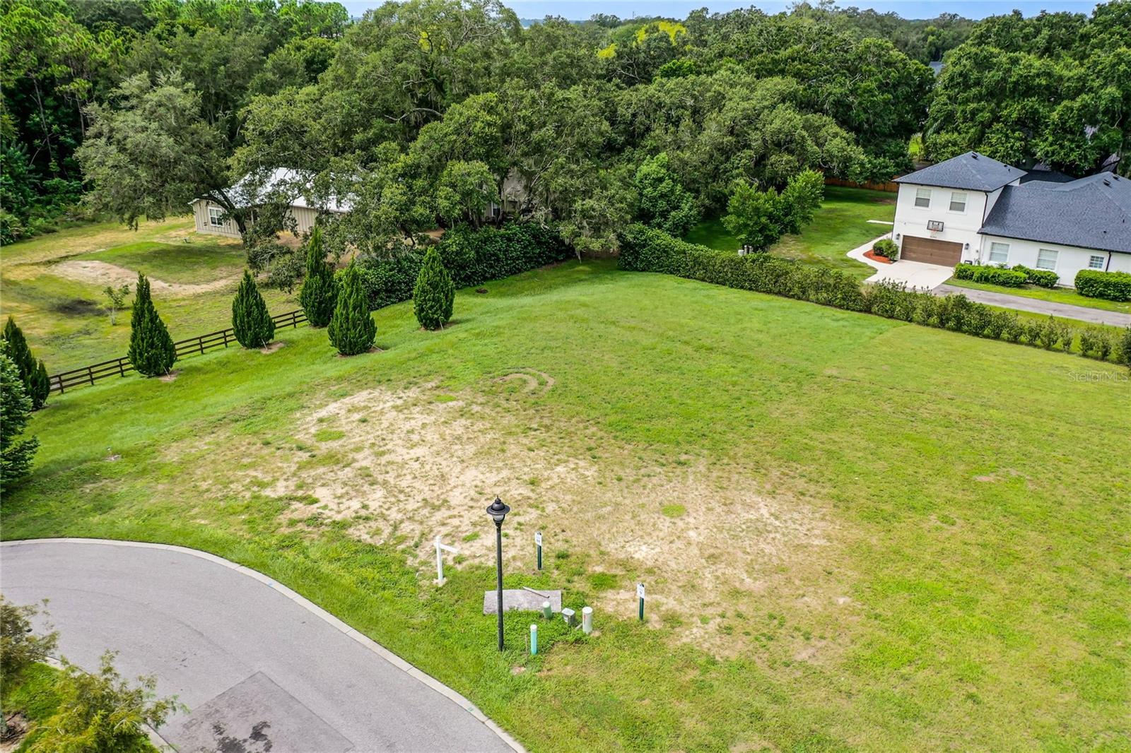 OAKLAND HILLS - Land