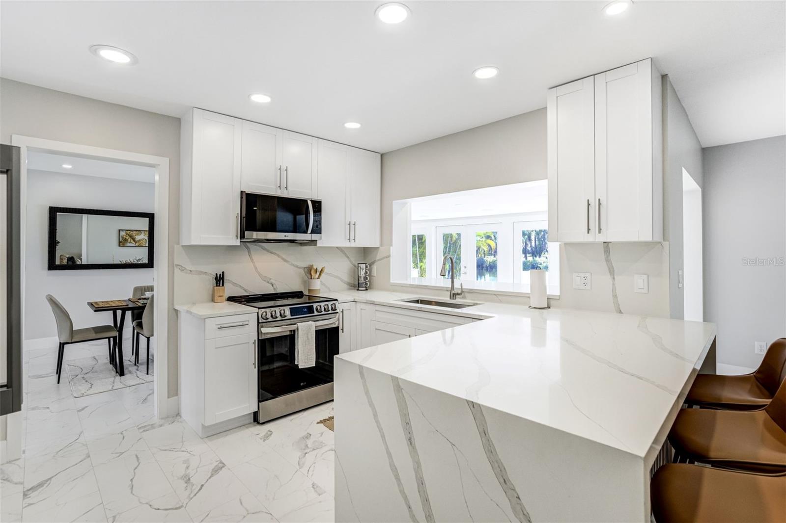 3923 DORAL DRIVE
