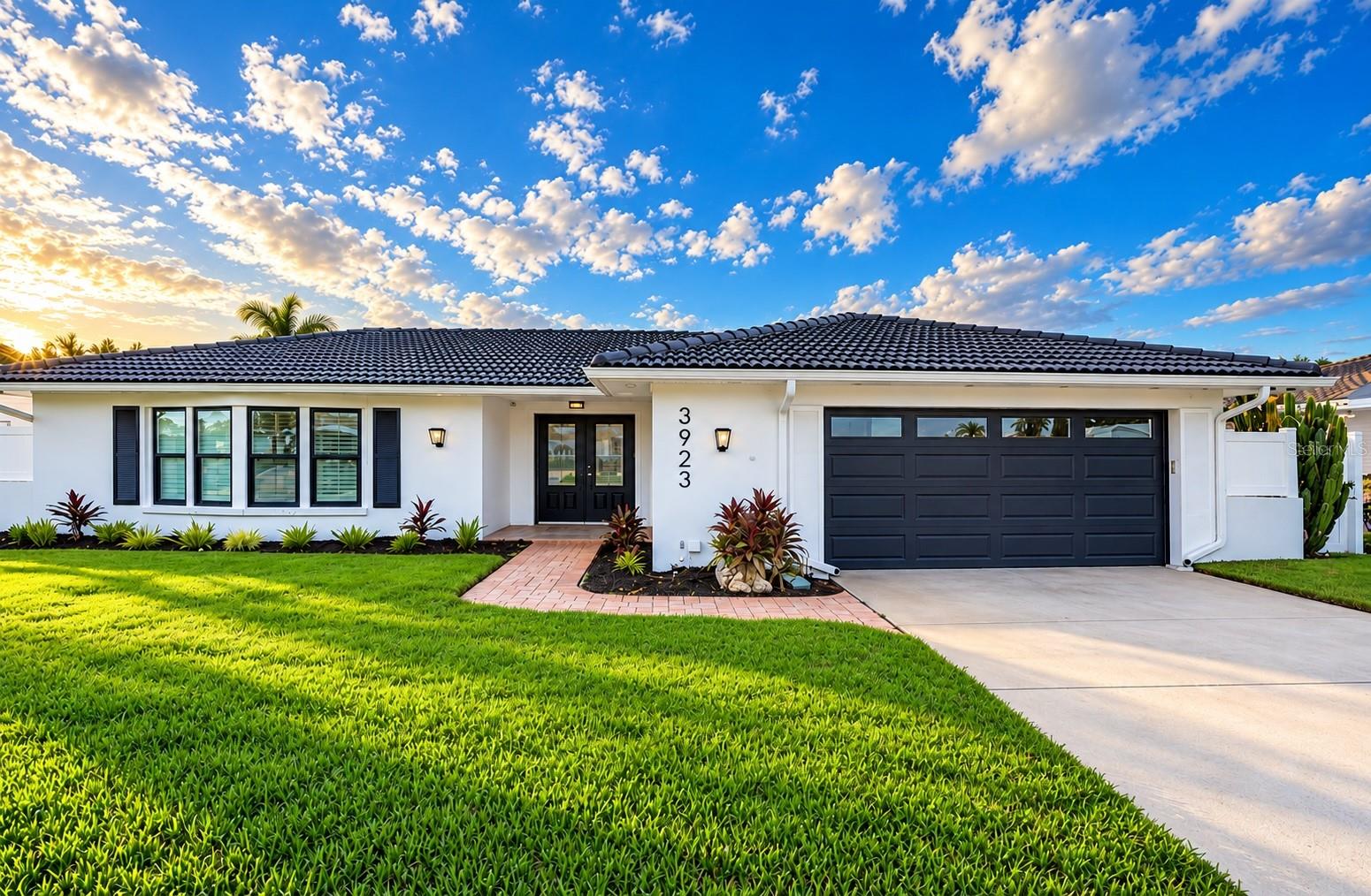 3923 DORAL DRIVE
