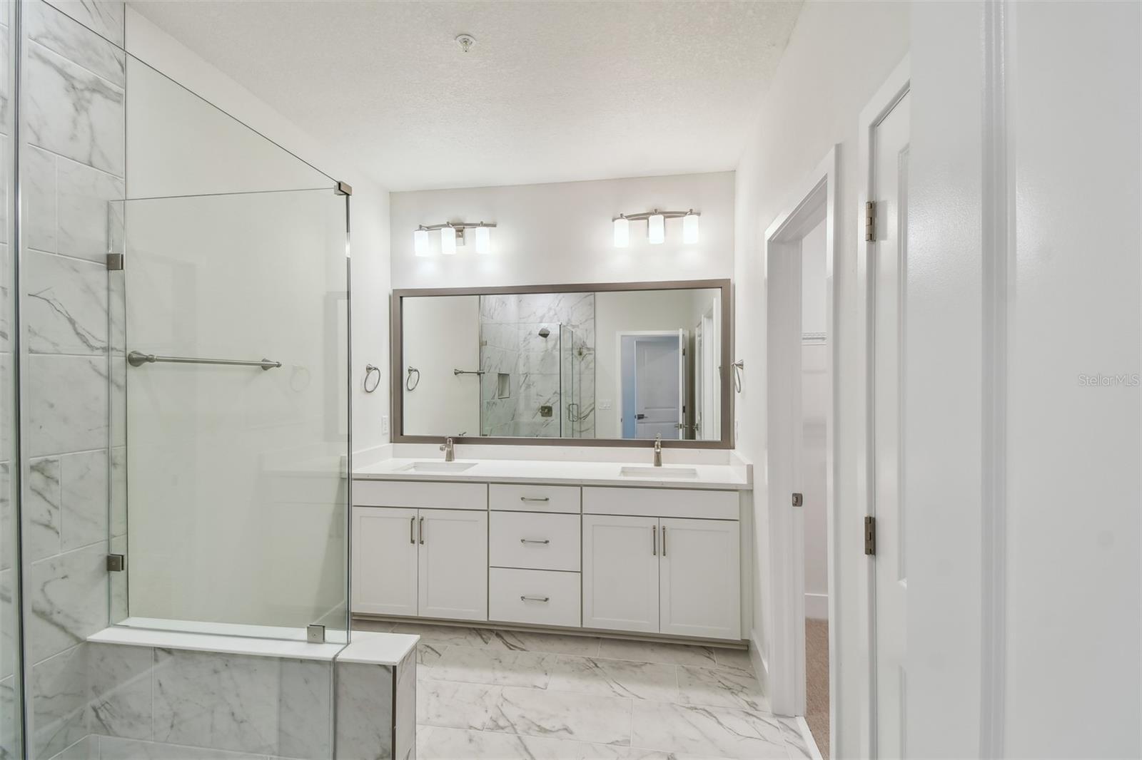 TOWNS AT UNION - Residential