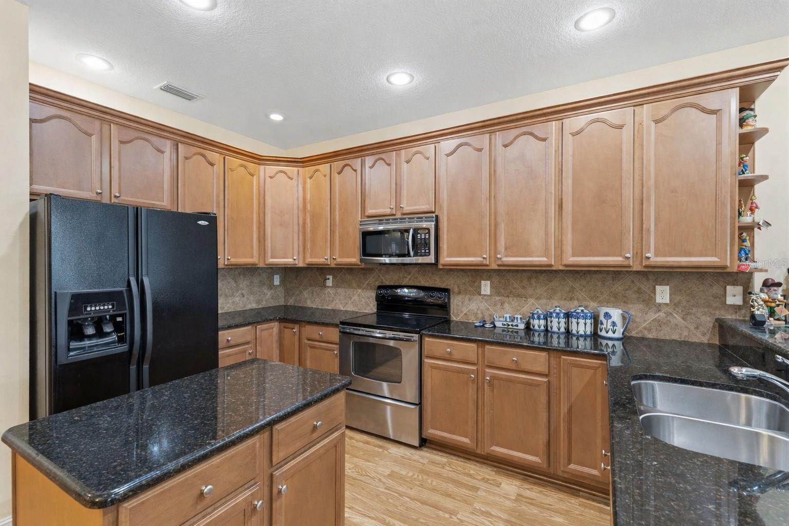 VILLAS OF SAN MARINO AT CARROL - Residential