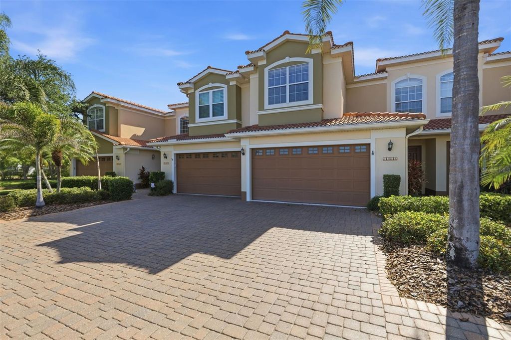 Photo of 4113 Courtside Way, Tampa, FL 33618 (MLS # TB8497126)