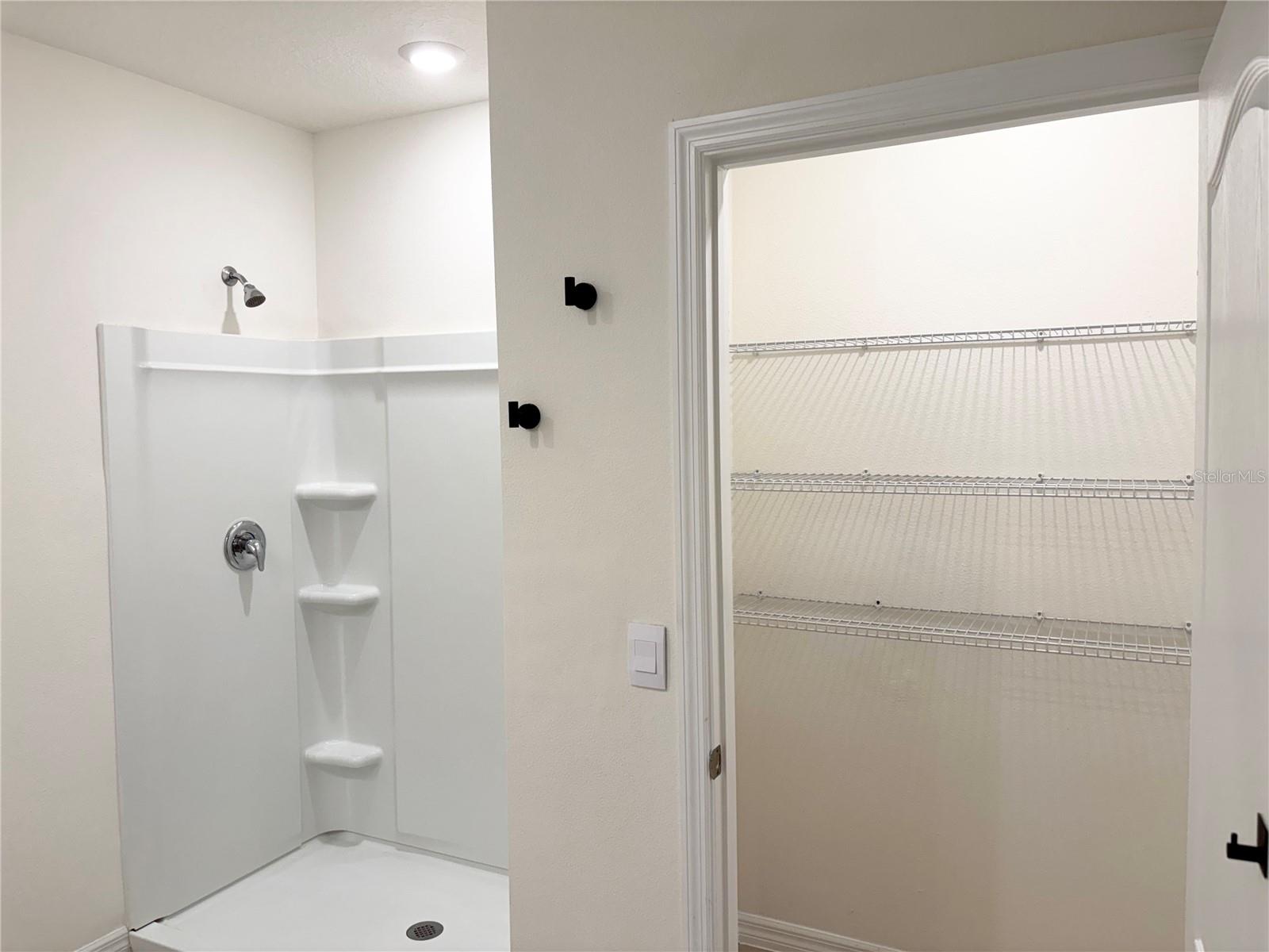 TIMBERWALAKE PH 2 - Residential