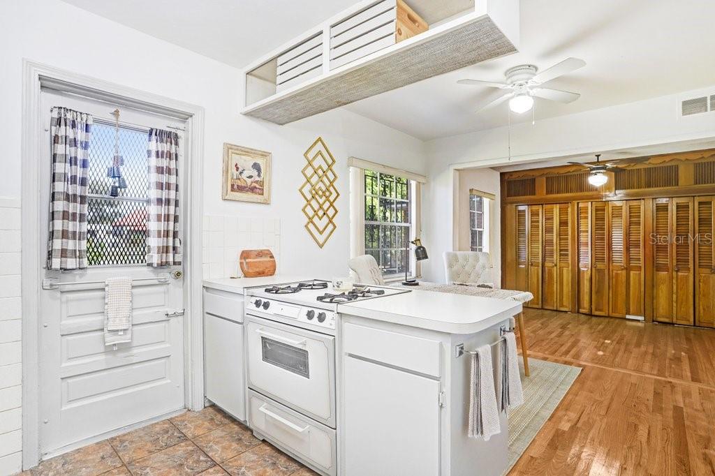 DREWS JOHN H SUB BLKS 1 TO 10 - Residential