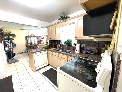 Single Family Residence in ORLANDO FL 491 BETSY ROSS TERRACE 7.jpg