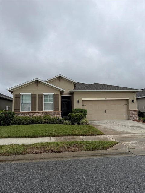 Photo of 168 Waterside Circle, Winter Haven, FL 33880 (MLS # O6450768)